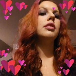 Meet your Posher, Becky